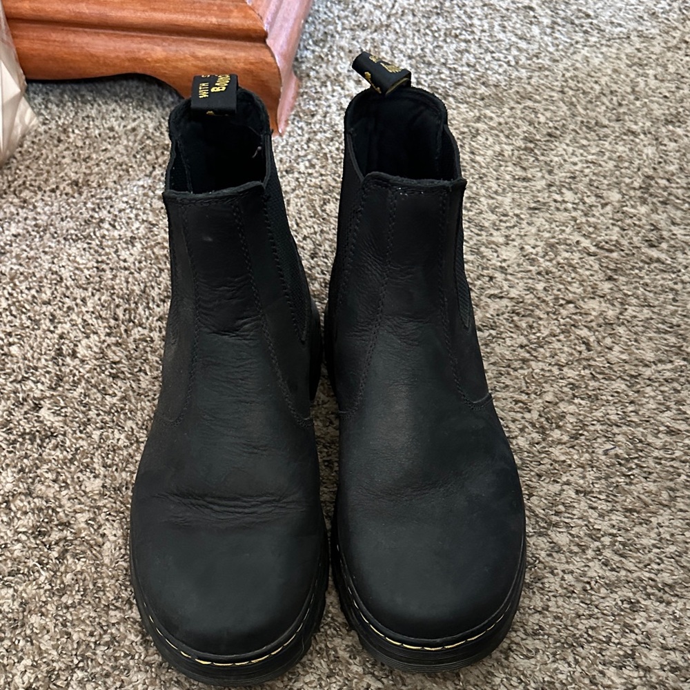 Dr. Martens Black Chelsea Boots for Men or Women - Picture 2 of 6